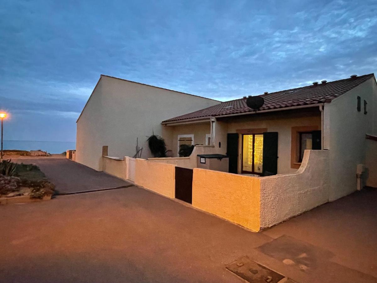 Ferienhaus In Residence Naturiste Direkt Am Strand Leucate Bagian luar foto